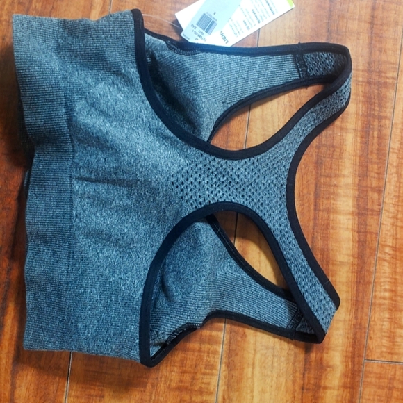 NWT Old Navy Small Active Go Dry gray sports bra (New with tags) - Picture 5 of 6